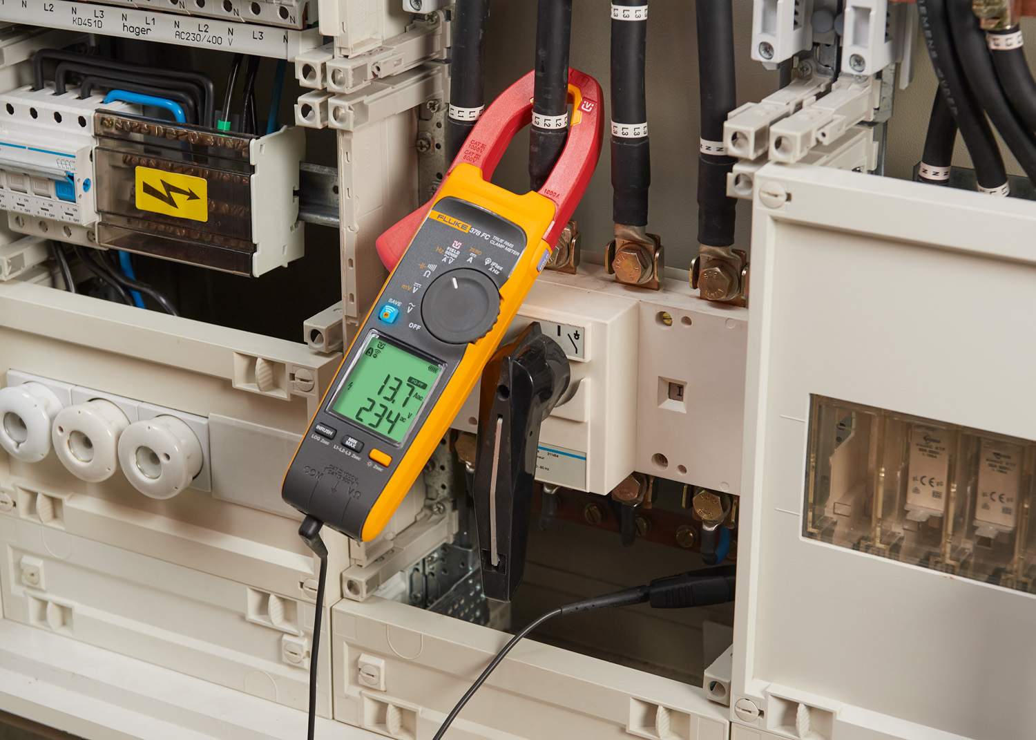 PINZA DIG.TRUE RMS 60KΩ VDC/AC-1000V-2500A/AC 999A/DC-1000MF NVC CAT-IV IP-30 FLUKE-378 FC VOLT-AMP